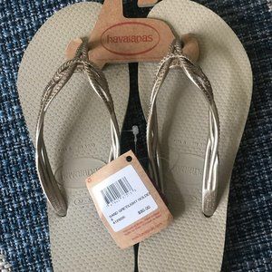 NWT Havaianas Women's Flip Flop Sandal, Gold, Size 7/8